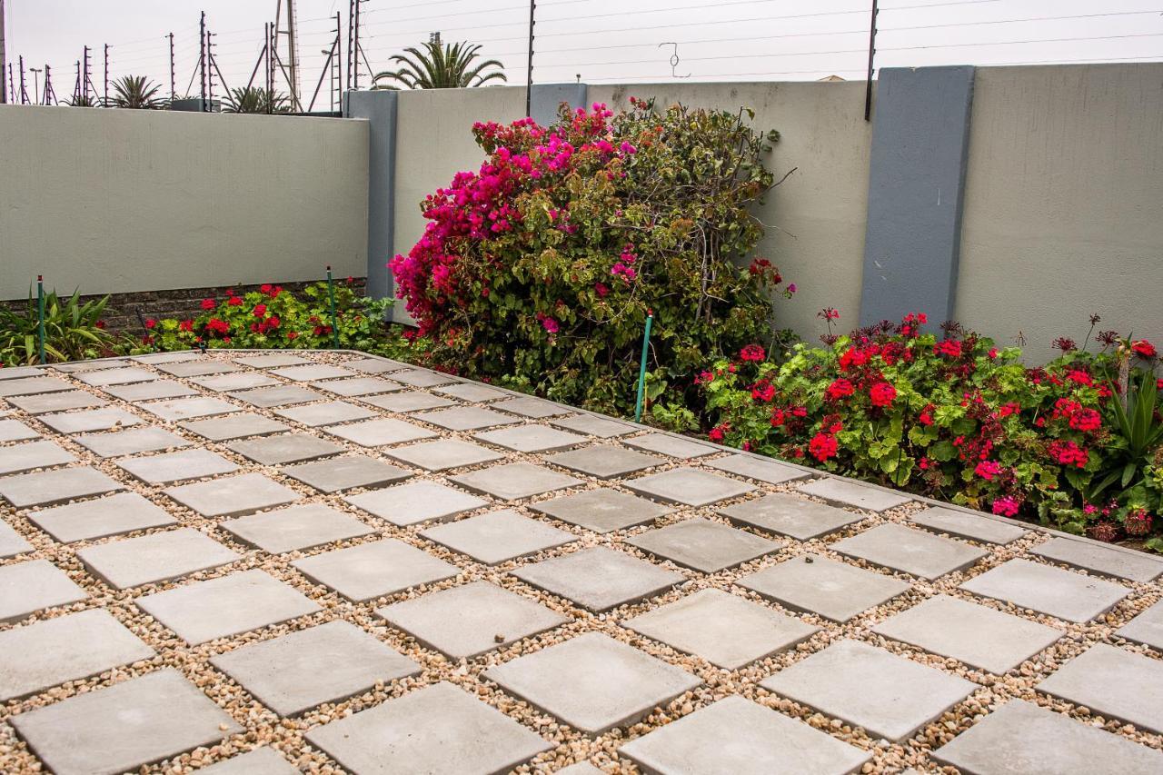 Sea View Bliss Guesthouse With Self Catering سواكوبموند المظهر الخارجي الصورة