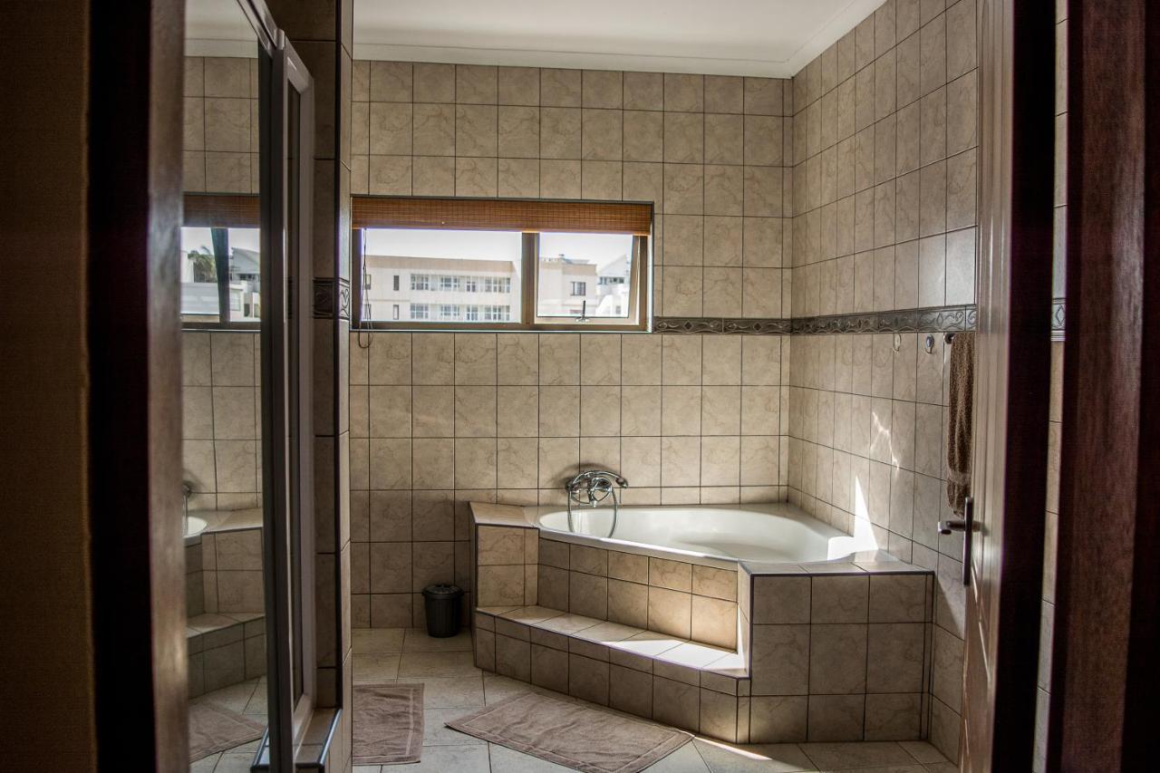 Sea View Bliss Guesthouse With Self Catering سواكوبموند المظهر الخارجي الصورة